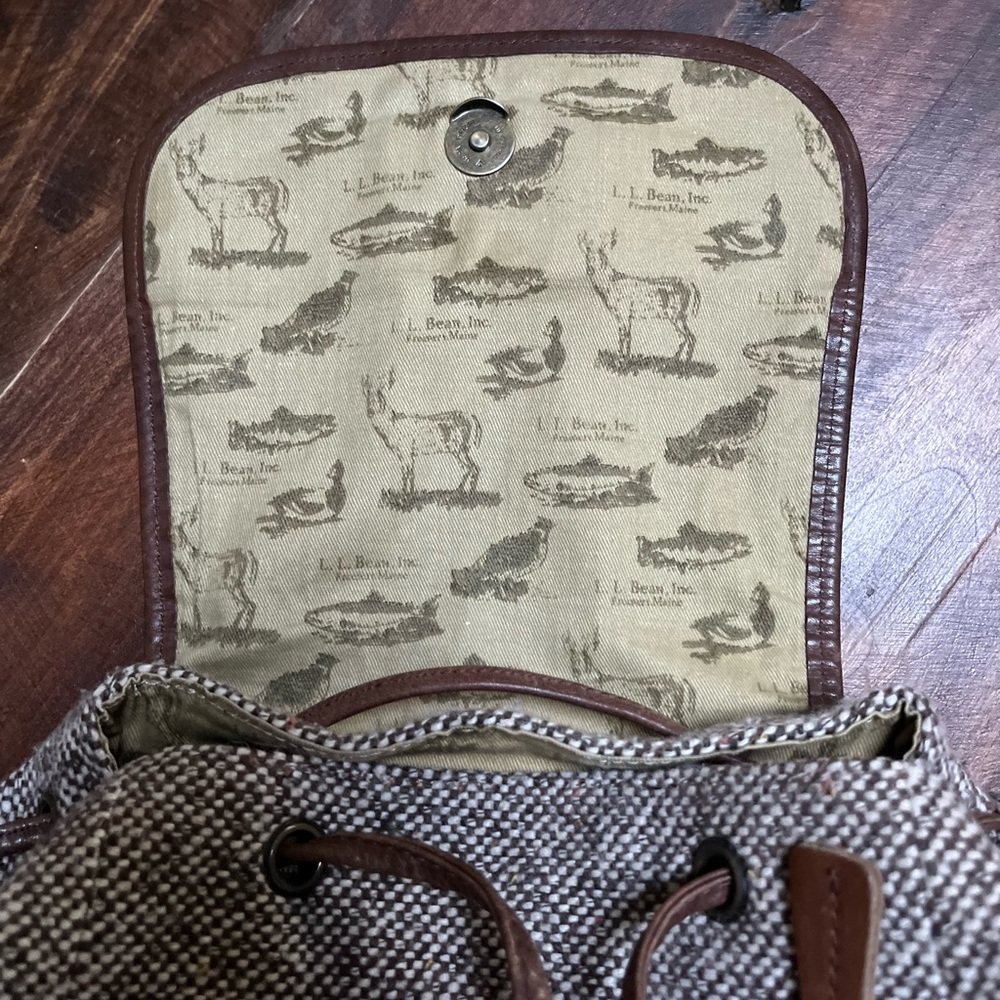 Vintage LLBean Wool blend bucket Backpack Purse - Picture 10 of 10